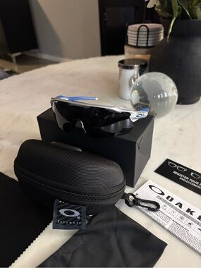 Oakley Radar Sunglasses